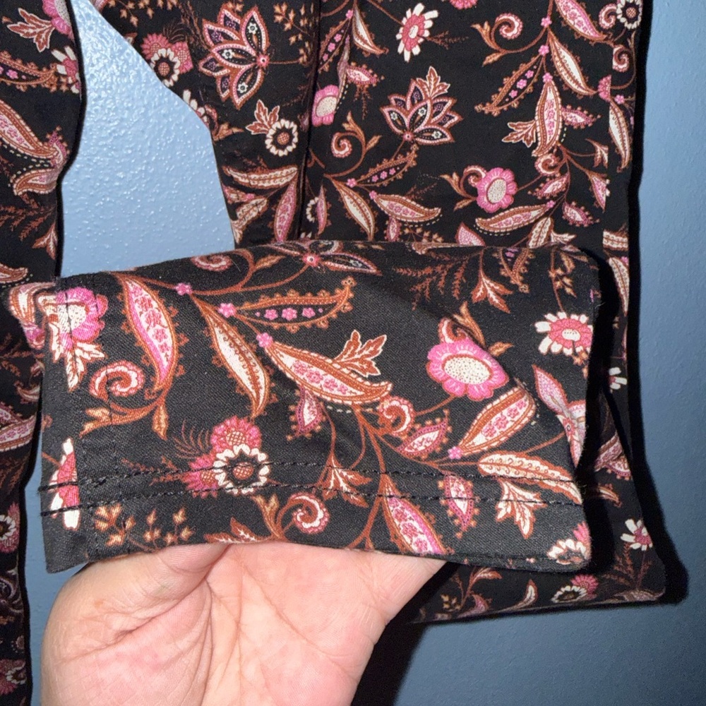 Terra & Sky Black and Pink Paisley Pants - Picture 6 of 7